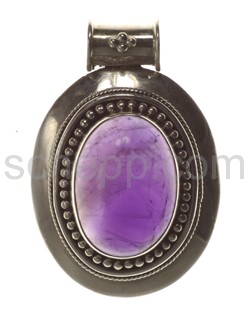 Pendant, amethyst, oval