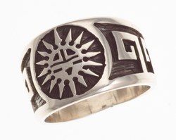 Ring mit Hopi-Ornamenten und Sonne (Hopi-Style)