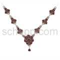 Collier mit Granaten, Facettenschliff